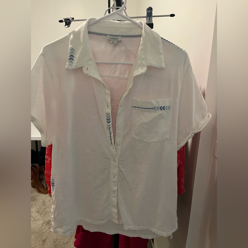 Sundance short sleeve cotton button up blouse